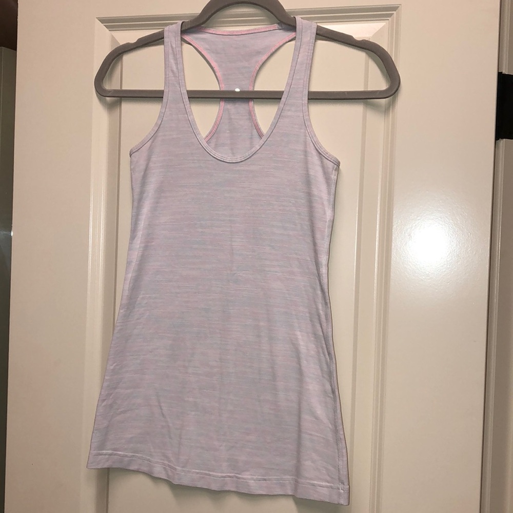 Lululemon workout top